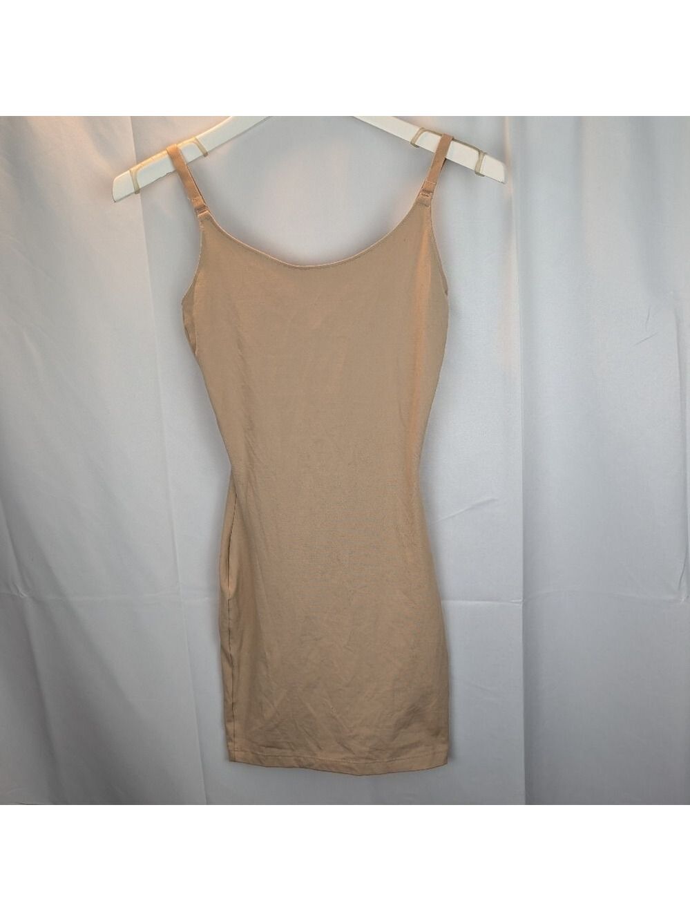 SPANX Beige Shapewrar Slip Size S In EUC